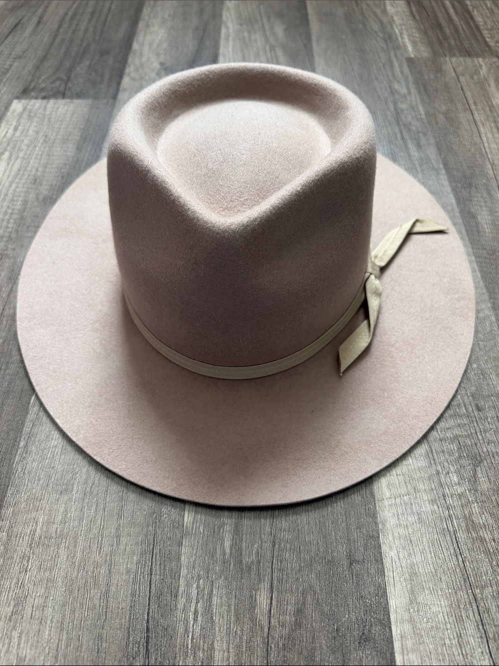 NWT Lack Of Color Wide-Brim Felt Fedora Hat - Blush Pink with a small flaw*
